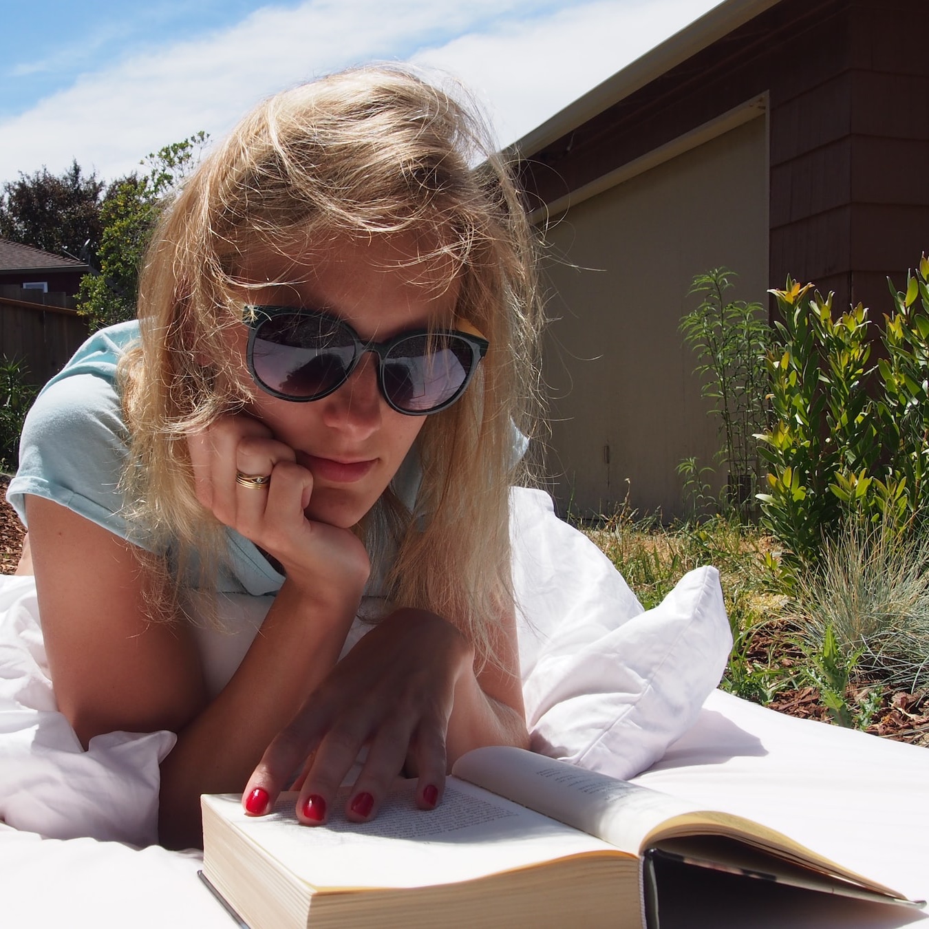 Scriptor Marketing Membership Woman Reading